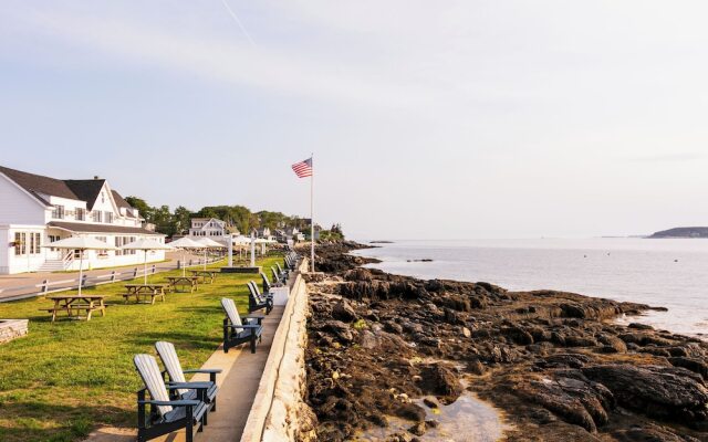 Bluebird Ocean Point Inn
