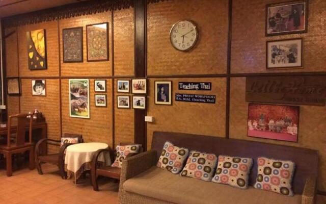 Little Home Guesthouse by ZUZU