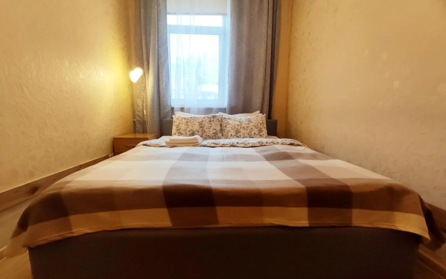 Tverskaya Street (Тверская Стрит) на улице 4-я Тверская-Ямская 4