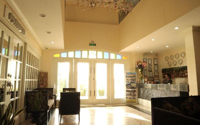 Fiesta Garden Hotel