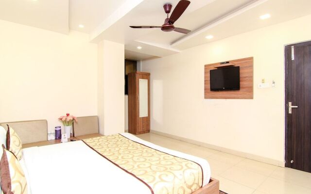 OYO 13932 Hotel Pushpanjali