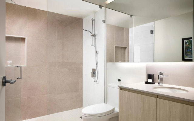 Level Seattle Downtown - South Lake Union