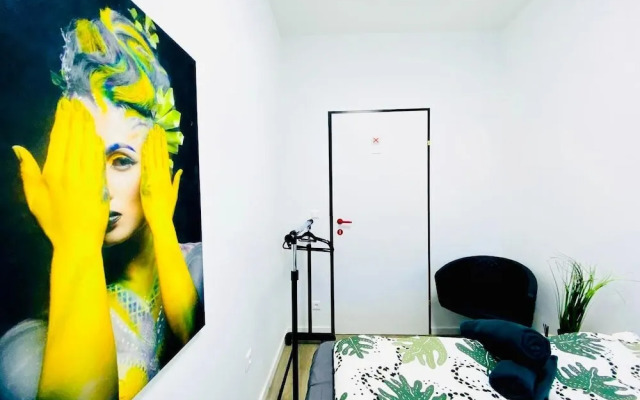 7BR Apt for 15P Near Schönbrunn