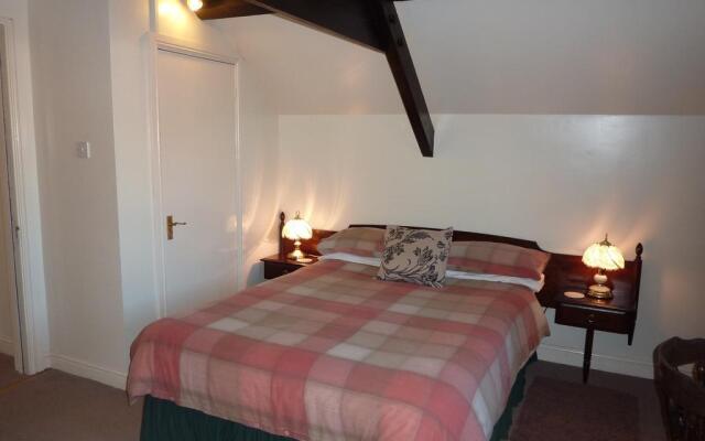 The Horseshoes Bed & Breakfast