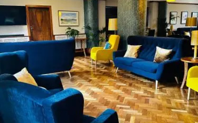 Vincent House London Residence