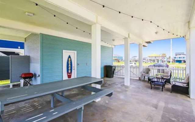 Pelican Path by Ryson Vacation Rentals