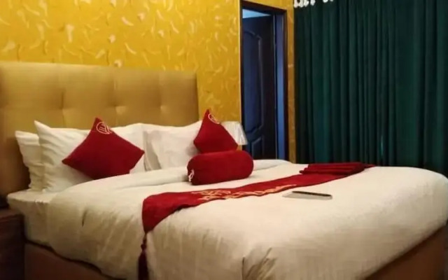 Hotel The Holiday