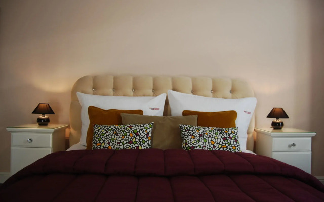 Royal Apartments - Apartament Voyager