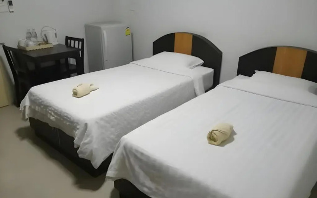 Charoen Apartment Hotel Trang