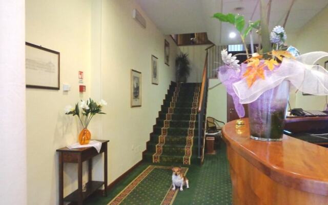 Hotel Select