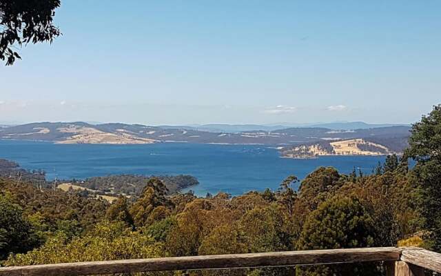 Peppermint Ridge Retreat