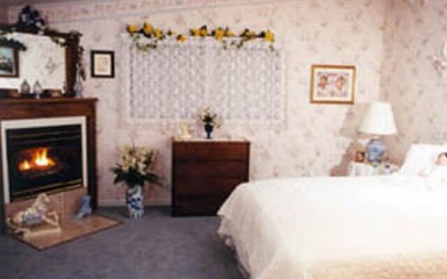 Wildwood Inn Bed & Breakfast