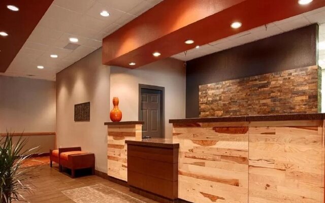 Best Western Golden Lion Hotel