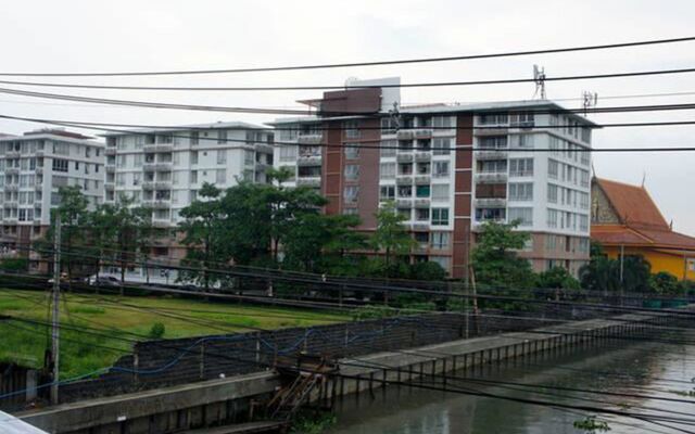 Prima Srinakarin Condo