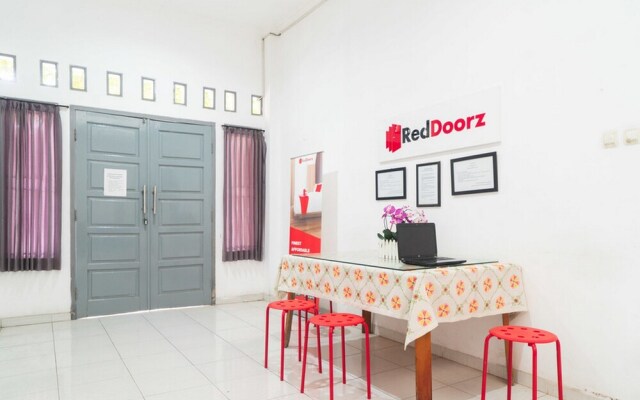 Wisma Pakis by RedDoorz