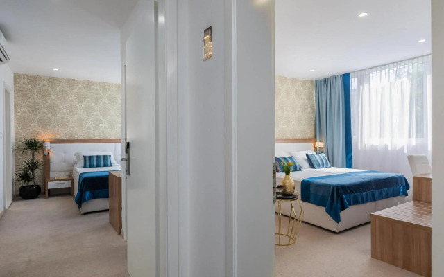 Hotel Corner