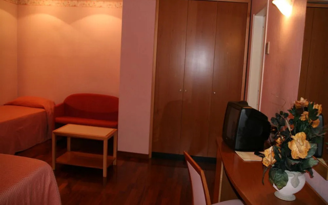 Hotel Lory