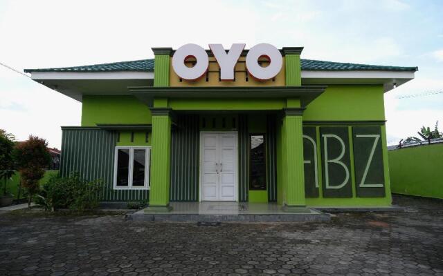 OYO 752 Abz Guest House Syariah