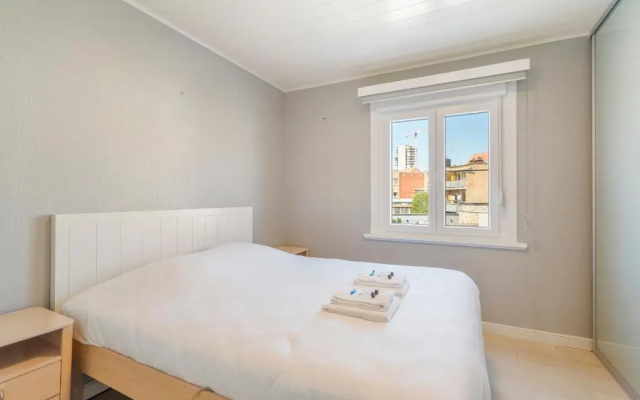 Lichtrijk, charmant rijtjeshuis met 3 slaapkamers