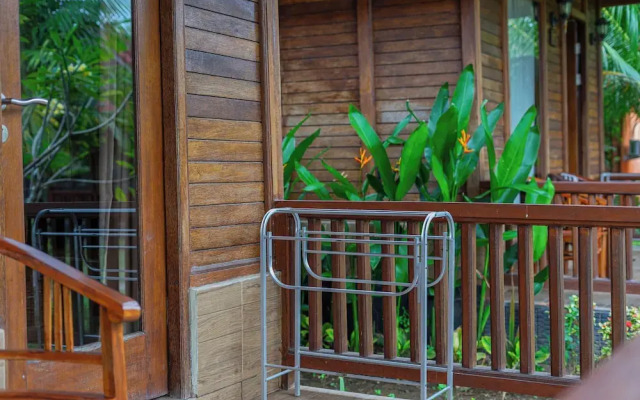 Rijet Villa Beach & Restaurant