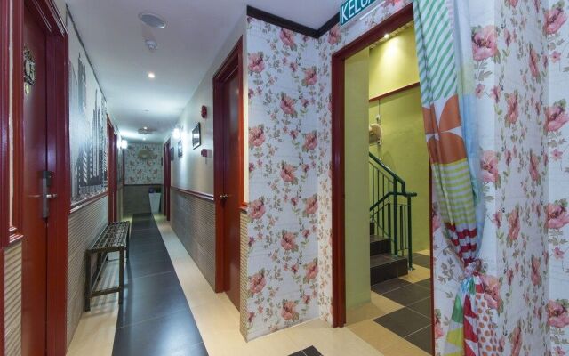 OYO 604 Hotel Est Equine Park