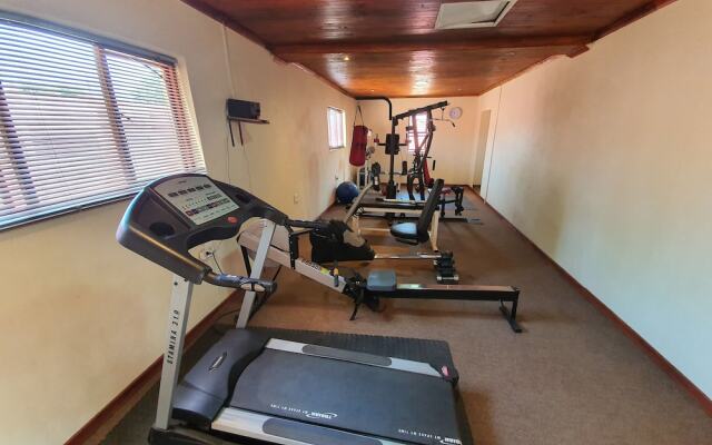 Mannah Executive Hotel and Conference Center