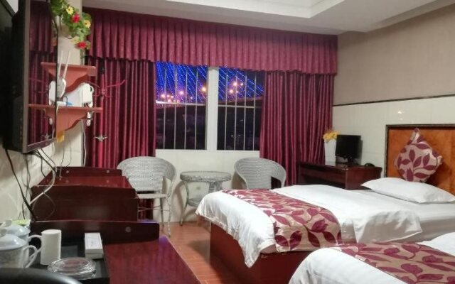 Panzhihua Dongchen Hotel