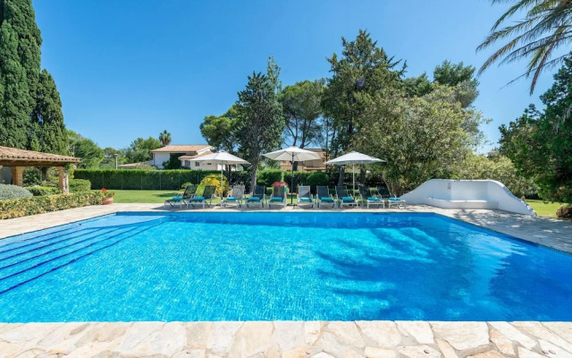 Villa Can Toni in Port de Pollen a