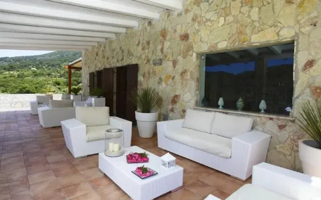 Villa Costanza