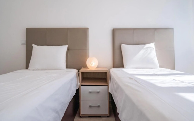 Akicity Lisboa Pearl II