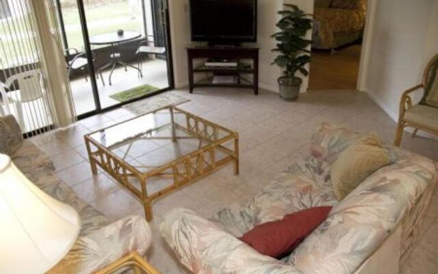 Ocean Village Club J15