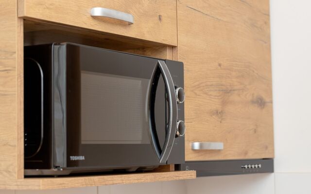 Boczna Apartment Near The Sea by Renters