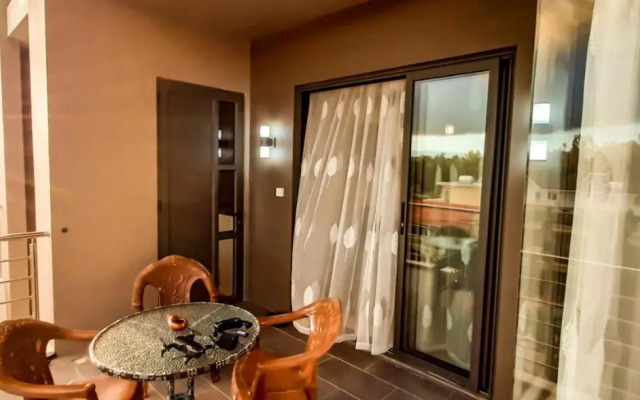 NEW LUXURY 2 Bedroom RoofTop apartment by the beach