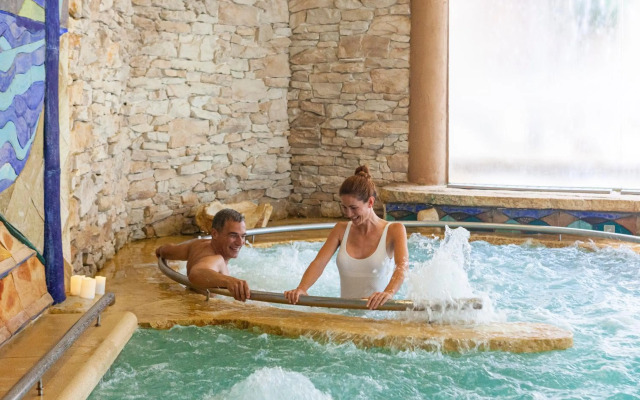 Hotel La Laguna Spa And Golf