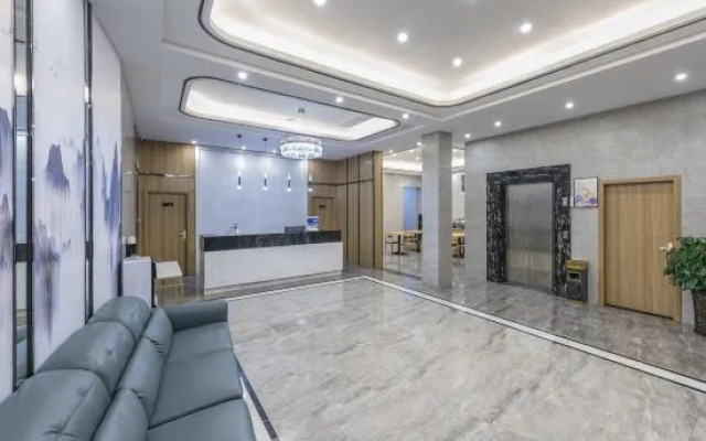 Fujiang Boutique Hotel (Longyandong Station Branch)