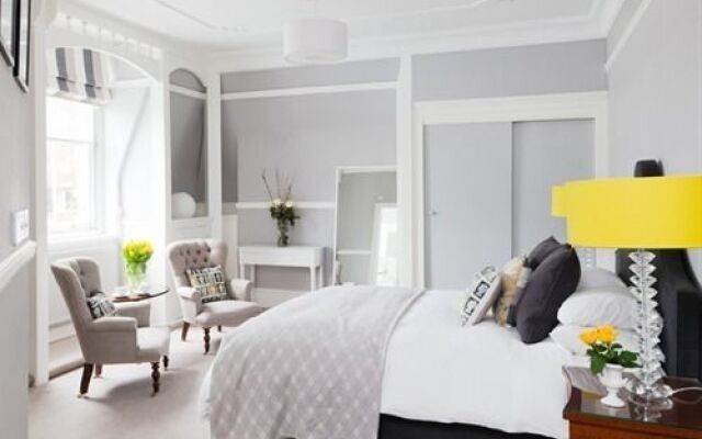 The Townhouse Hotel