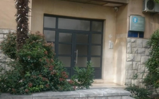 Studio apartment Agava with terrace near Old Town