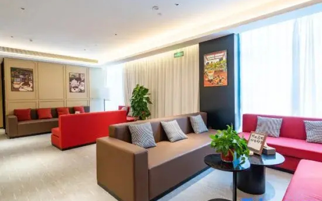 Shanxian Xuanyan International Hotel