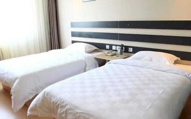 Super 8 Hotel Shijiazhuang New Railway Station West Square