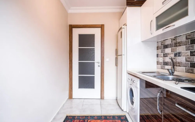 Fully Furnished Cozy and Private Flat in Avcilar