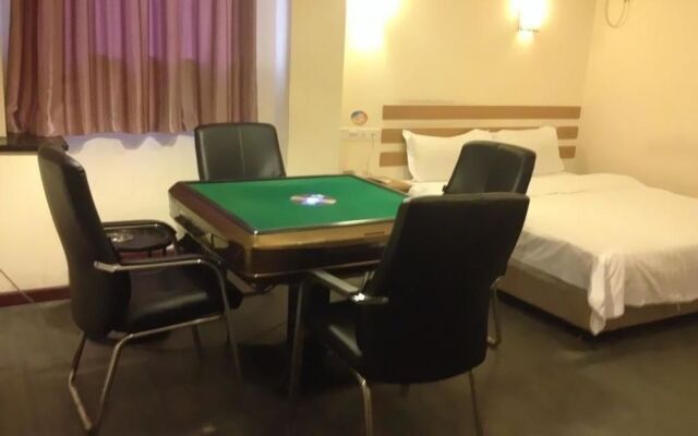 Wuhan Demo Express Hotel