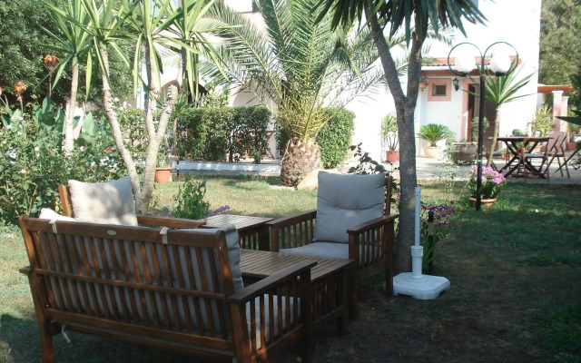Villa Avra