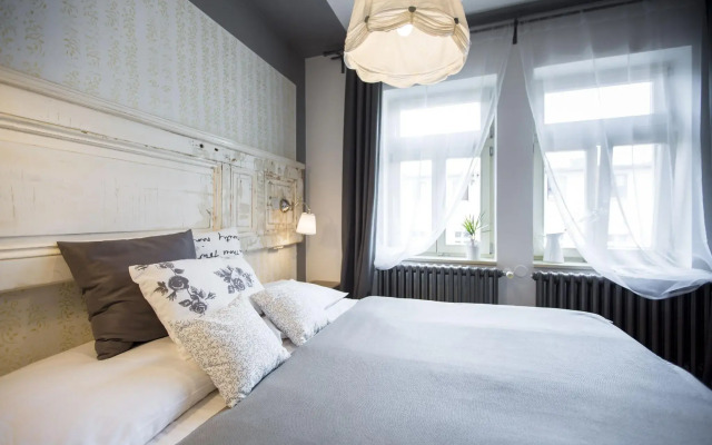 Miss Sophie's New Town