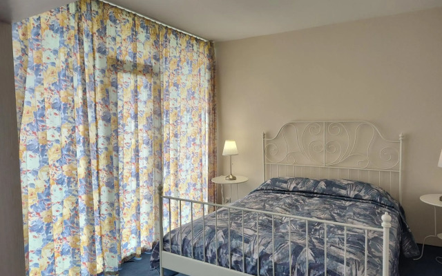 International House of Journalists Resort