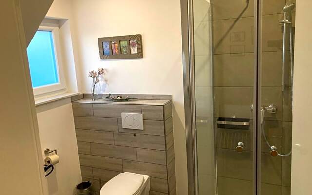 Gäste Und Messezimmer Adelheidsdorf