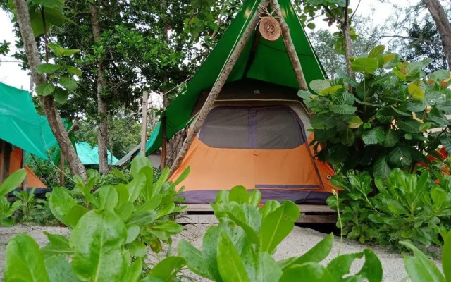 Koh Rong Love Resort - Hostel