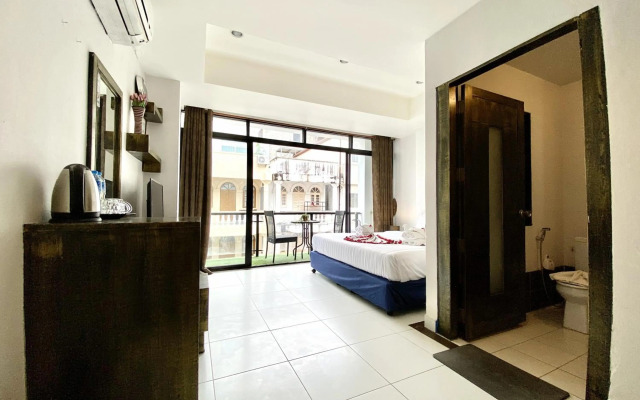 Long Beach Hotel Patong