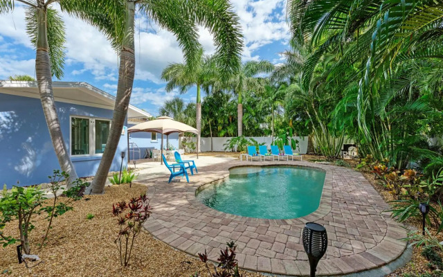 Sea La Vie - 205 - 55th