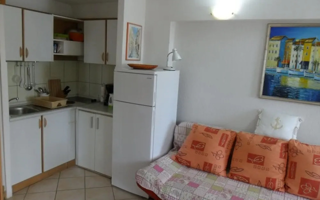 Zlato - With Pool - SA5 Maslina