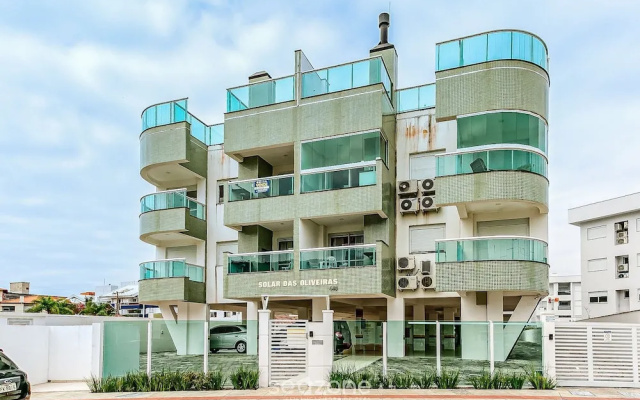 Lindo e Espacoso Apartamento nos Ingleses Sdo206